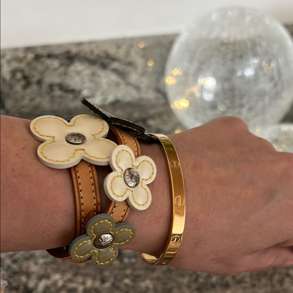 Louis Vuitton Vernis Fleur Double Wrap Bracelet